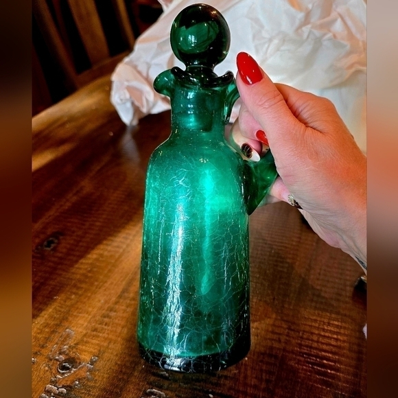 Vintage 1950's Emerald green crackle glass crust with stopper - Picture 2 of 6